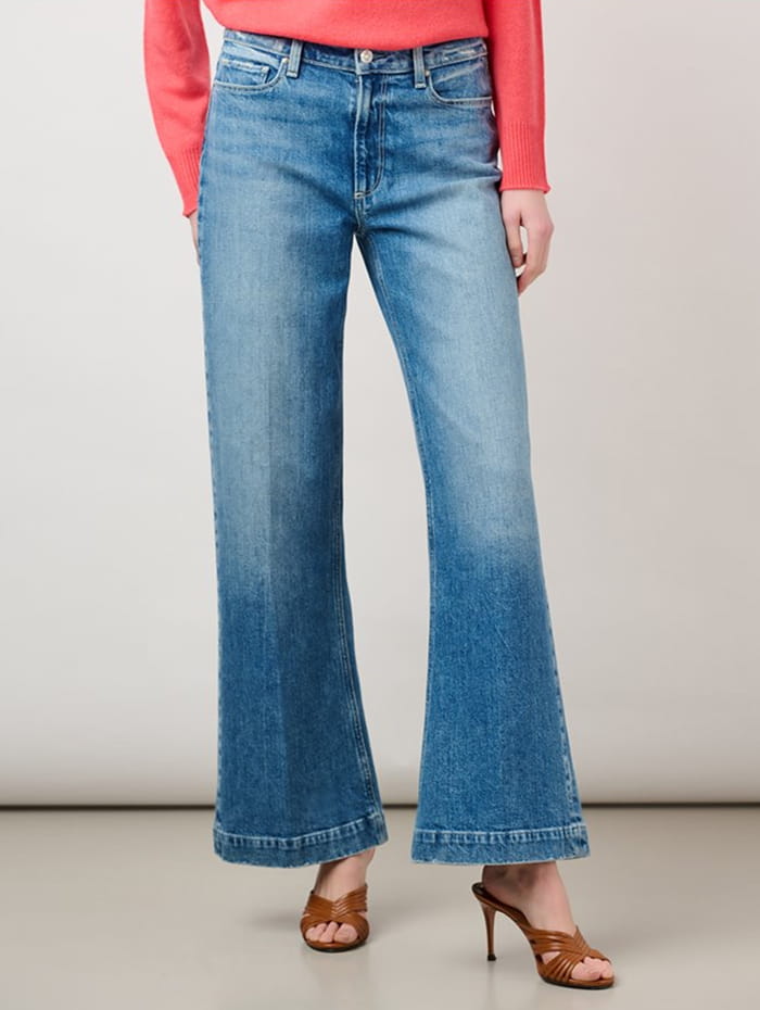 How to style flared jeans Trilogy